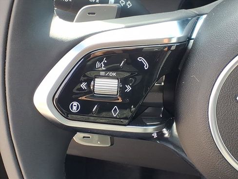 New 2026 Jaguar F-PACE R-Dynamic S image 16