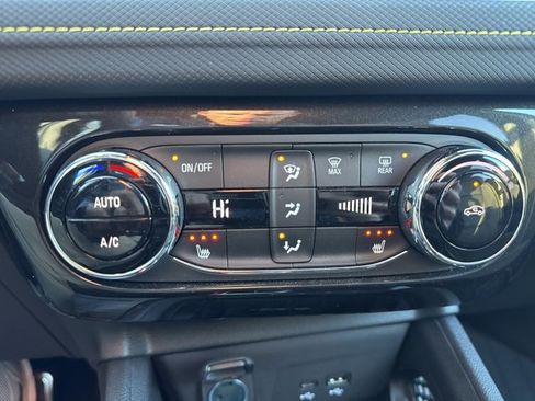 Certified 2025 Chevrolet TrailBlazer ACTIV w/ Convenience Package image 19