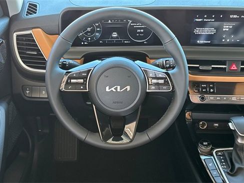 New 2026 Kia Seltos EX w/ EX Sunroof Package image 17