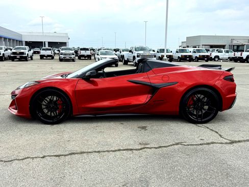 Used 2025 Chevrolet Corvette Z06 image 41