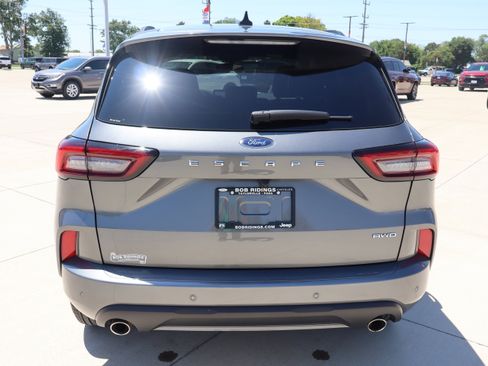 Used 2024 Ford Escape ST-Line w/ Tech Pack #1 AWD/4WD image 6