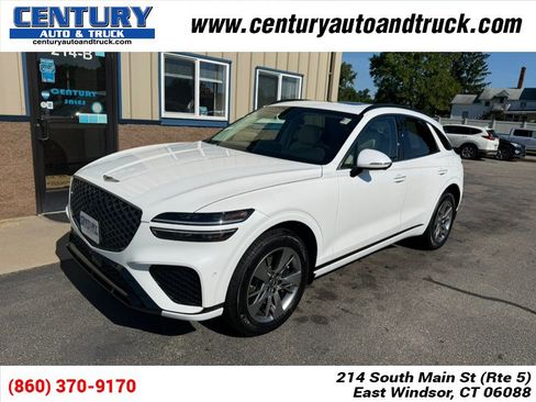 Used 2023 Genesis GV70 3.5T Sport w/ Sport Advanced Package AWD/4WD image 1