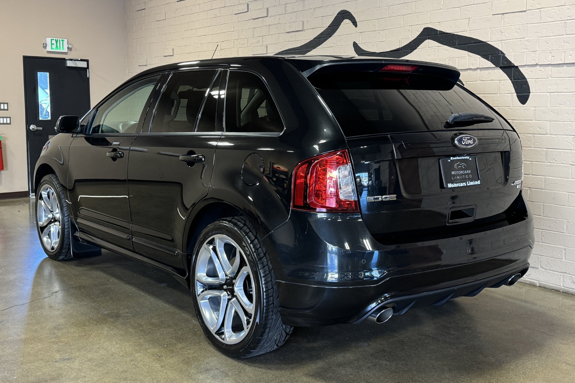 Used 2014 Ford Edge Sport w/ Driver Entry Package AWD/4WD image 5