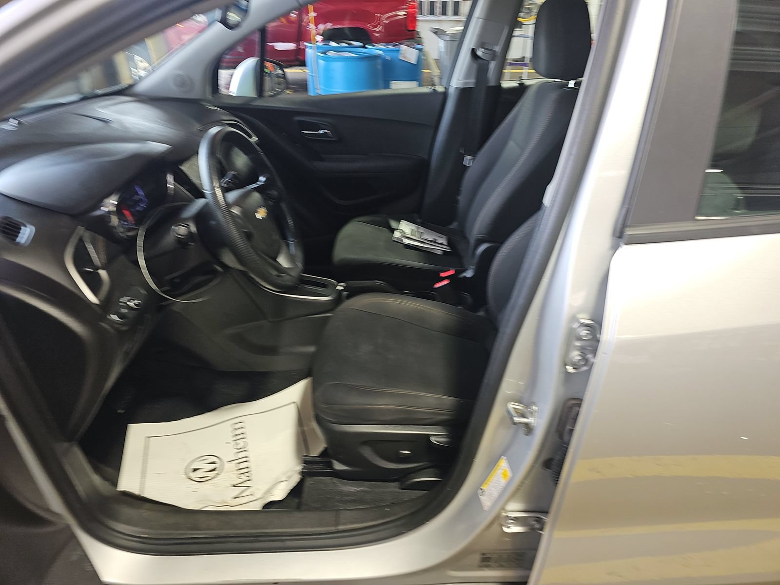 Used 2019 Chevrolet Trax LS FWD image 7