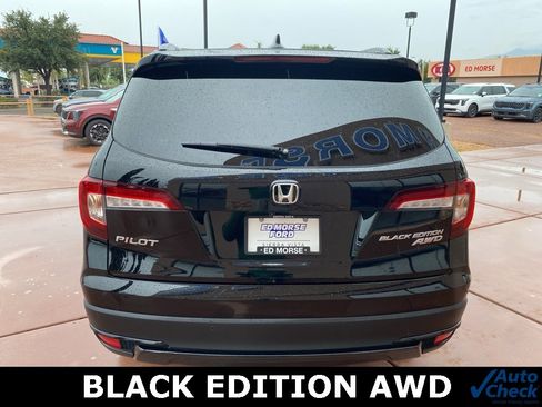 Used 2022 Honda Pilot Black Edition image 9