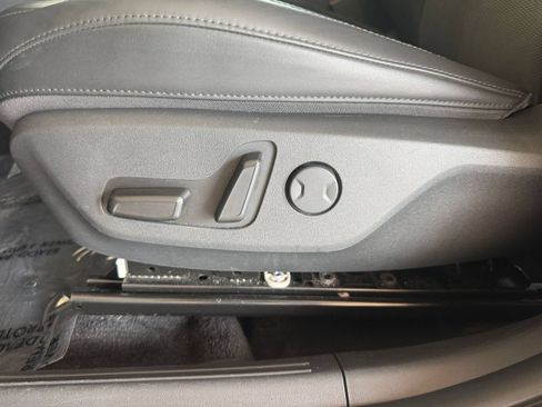 Used 2024 Kia Niro Wind FWD image 24