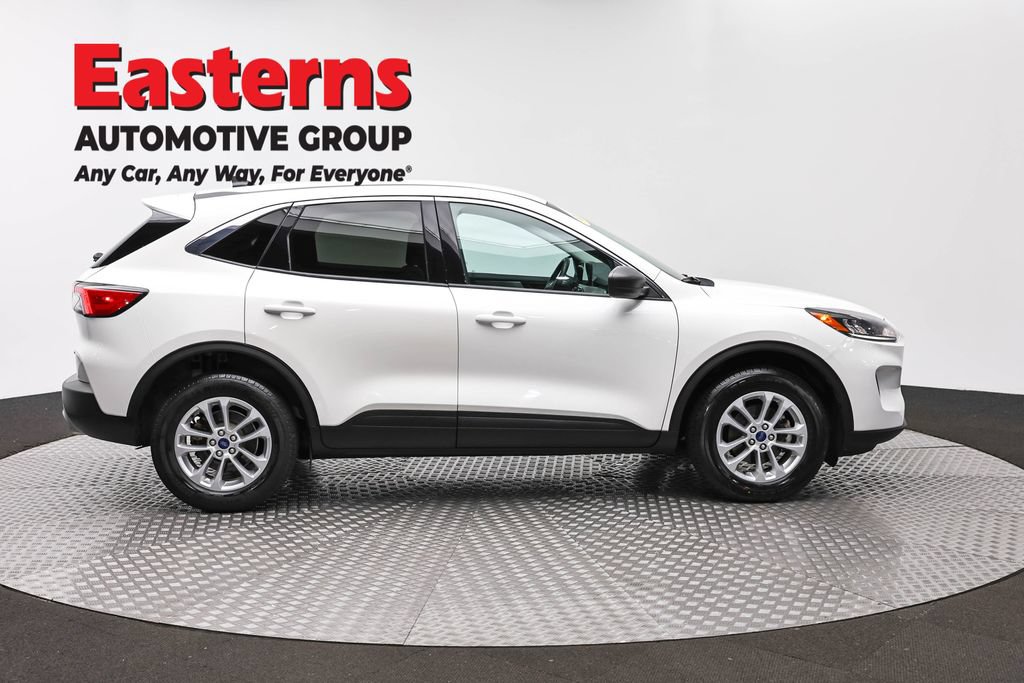 Used 2022 Ford Escape SE w/ Convenience Package AWD/4WD image 5