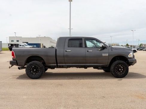 Used 2014 RAM 2500 Laramie w/ Convenience Group AWD/4WD image 8