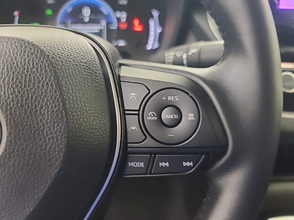 Used 2026 Toyota Corolla SE FWD image 31