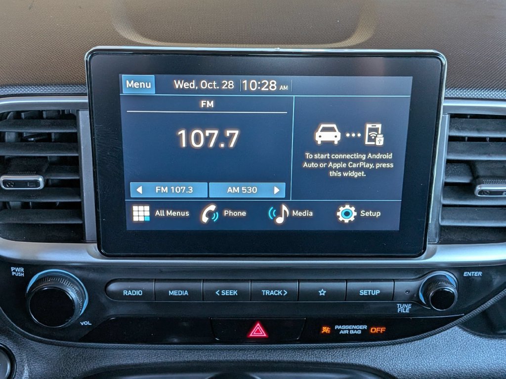 Used 2025 Hyundai Venue SEL FWD image 23