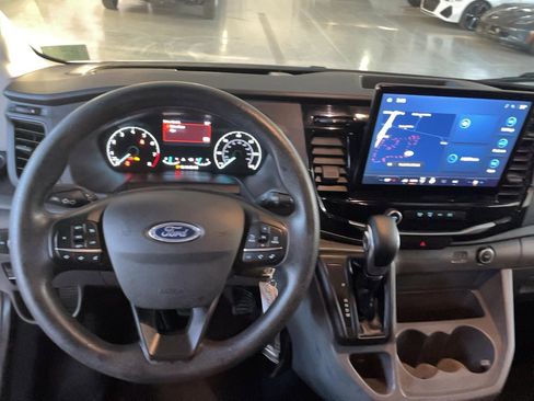 Used 2023 Ford Transit 350 XLT image 18