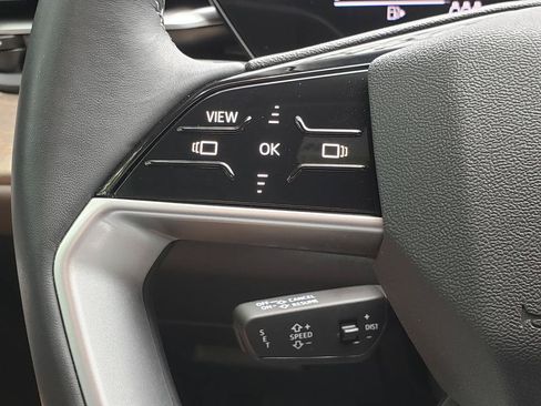 Used 2025 Audi Q5 Premium w/ Convenience Package AWD/4WD image 20