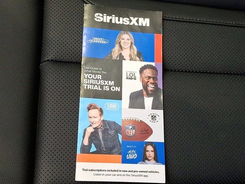 Certified 2025 BMW 330i xDrive Sedan w/ Premium Package image 31