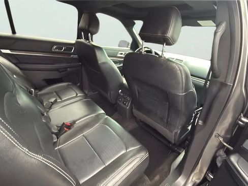 Used 2016 Ford Explorer Limited AWD/4WD image 14
