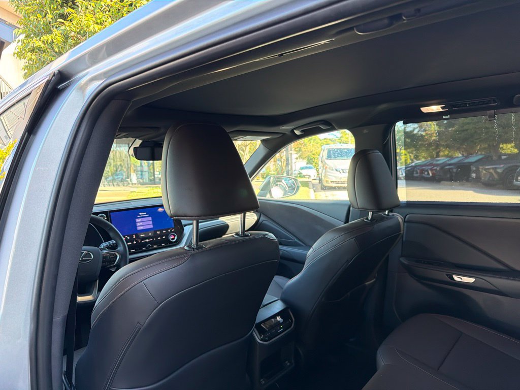 Certified 2026 Lexus TX 350 AWD image 16