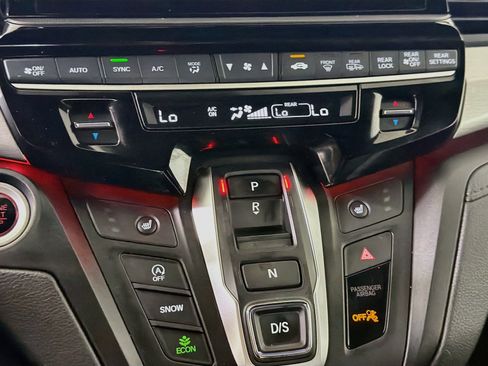 Used 2025 Honda Odyssey Sport-L image 22