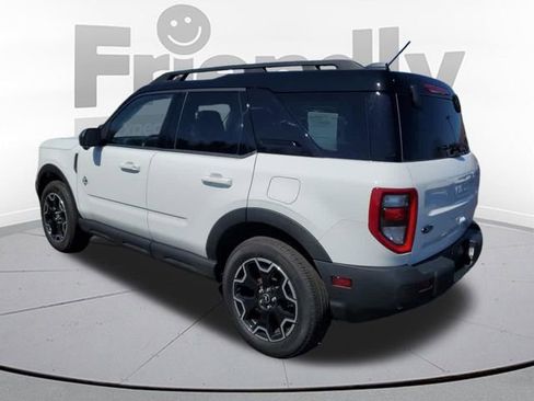 Used 2025 Ford Bronco Sport Outer Banks w/ Outer Banks Tech Package+ AWD/4WD image 3