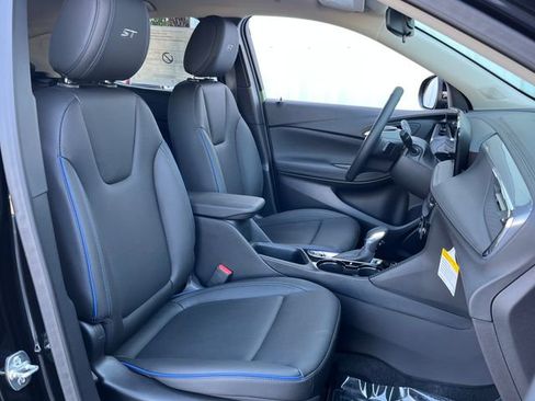 New 2026 Buick Encore GX Sport Touring w/ Advanced Technology Package FWD image 18