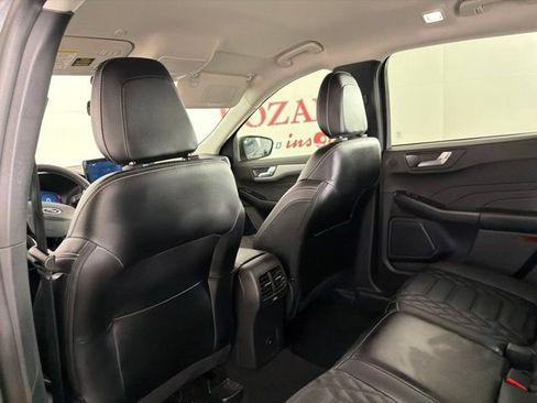 Used 2024 Ford Escape Platinum w/ Premium Technology Package AWD/4WD image 14