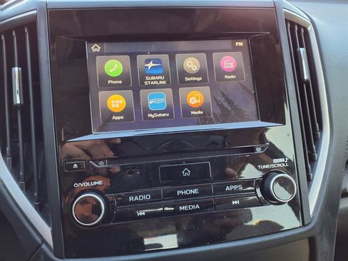 Used 2020 Subaru Forester Premium image 7