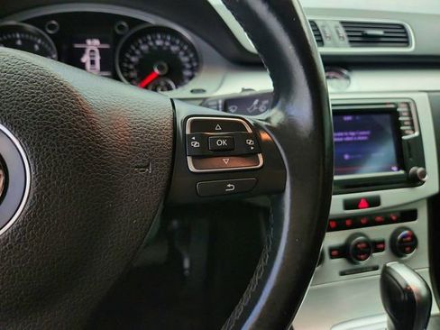 Used 2016 Volkswagen CC Sport image 21