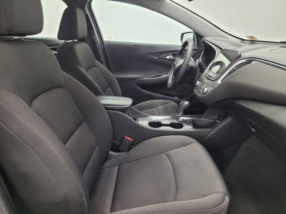 Used 2020 Chevrolet Malibu LT FWD image 21