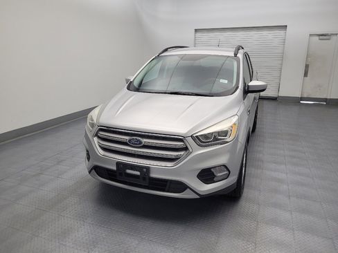 Used 2017 Ford Escape SE w/ Equipment Group 201A FWD image 15