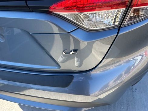 Used 2020 Toyota Corolla LE image 4