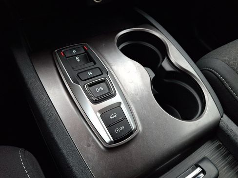 Used 2021 Honda Passport Sport image 14
