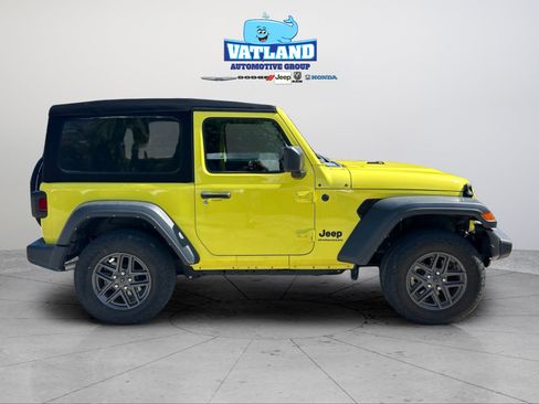 Certified 2024 Jeep Wrangler Sport AWD/4WD image 6