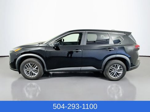 Used 2024 Nissan Rogue S AWD/4WD image 10