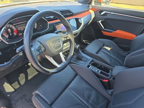 Used 2020 Audi Q3 2.0T Premium Plus image 19