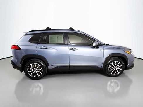 Used 2023 Toyota Corolla Cross AWD Hybrid w/ Moonroof Package image 9