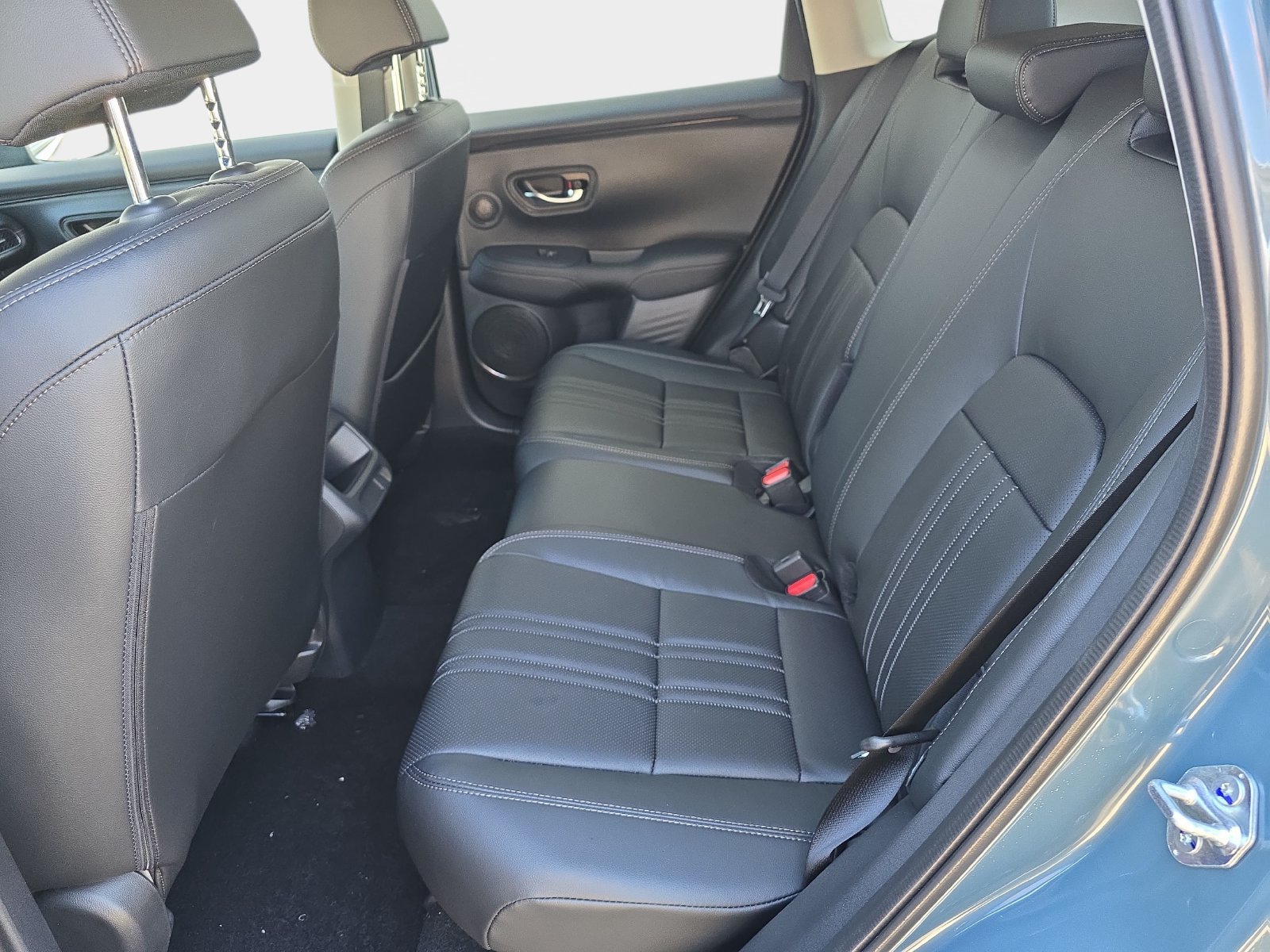 New 2027 Honda HR-V EX-L image 13
