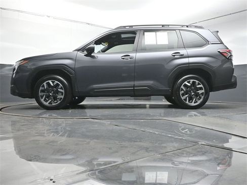 Used 2025 Subaru Forester Premium w/ Convenience Package #1 image 35