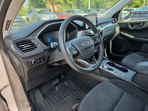Used 2023 Ford Escape Active FWD image 13