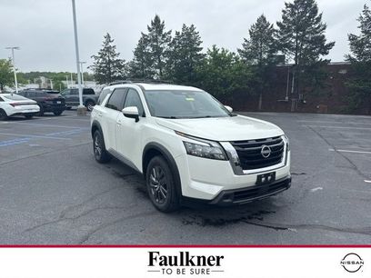 Certified 2023 Nissan Pathfinder SV w/ SV Premium Package