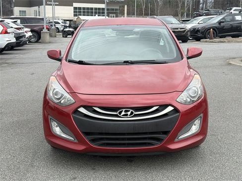 Used 2013 Hyundai Elantra GT image 2