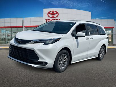 Used 2026 Toyota Sienna XLE