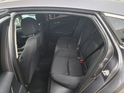 Used 2018 Honda Civic EX image 10