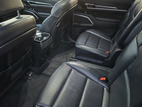 Certified 2025 Kia Telluride S image 15