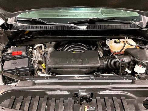 Used 2023 Chevrolet Silverado 1500 RST AWD/4WD image 11