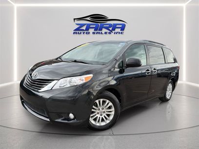 Used 2017 Toyota Sienna XLE w/ XLE Navigation Package