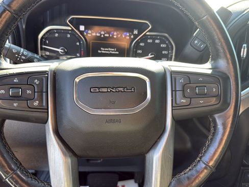 Used 2021 GMC Sierra 2500 Denali w/ Denali Ultimate Package AWD/4WD image 14