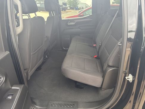 Used 2025 Chevrolet Silverado 1500 LT image 10