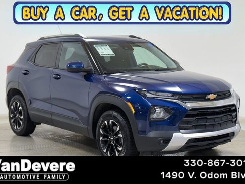 Used 2022 Chevrolet TrailBlazer LT w/ Convenience Package AWD/4WD image 1