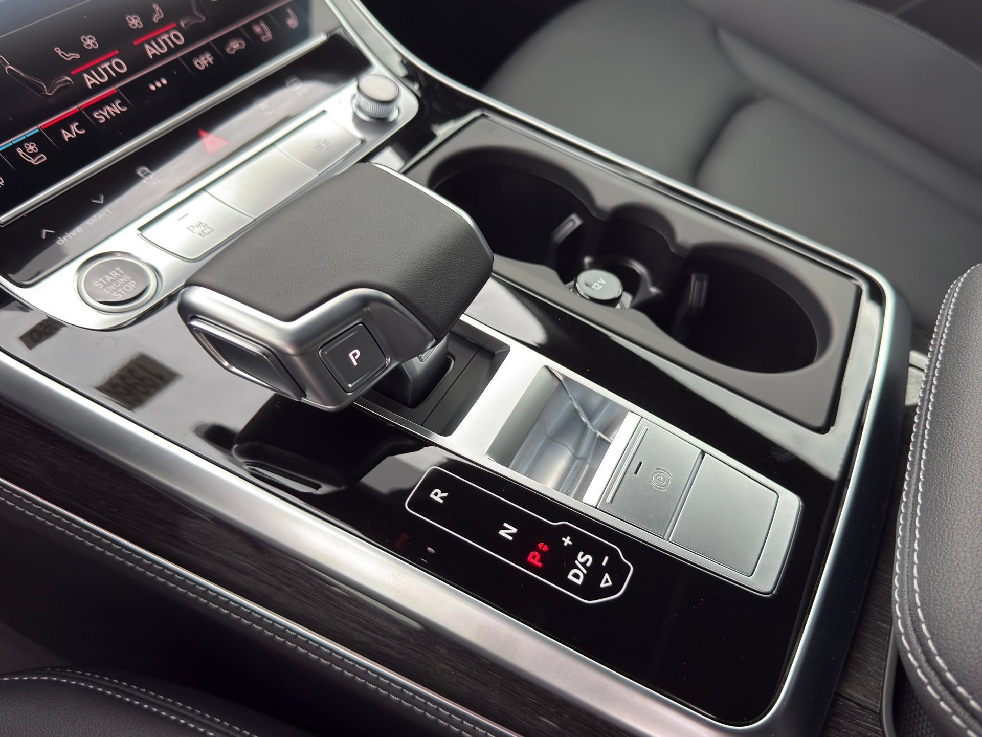 New 2026 Audi Q7 3.0T Premium Plus AWD/4WD image 19