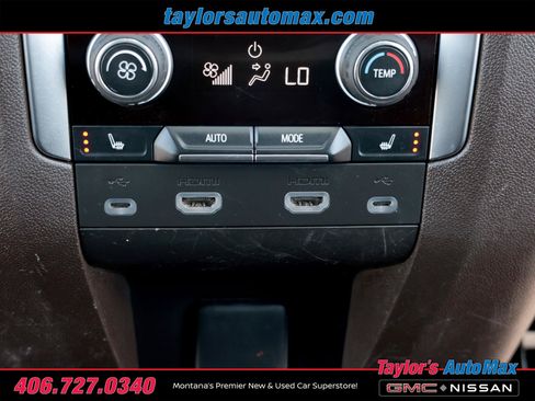 Used 2021 Chevrolet Tahoe Z71 w/ Luxury Package AWD/4WD image 45