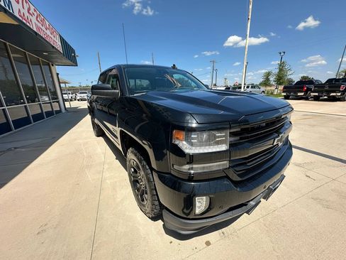 Used 2016 Chevrolet Silverado 1500 LTZ Z71 w/ LTZ Plus Package AWD/4WD image 7