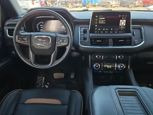 Used 2023 GMC Yukon AT4 AWD/4WD image 18